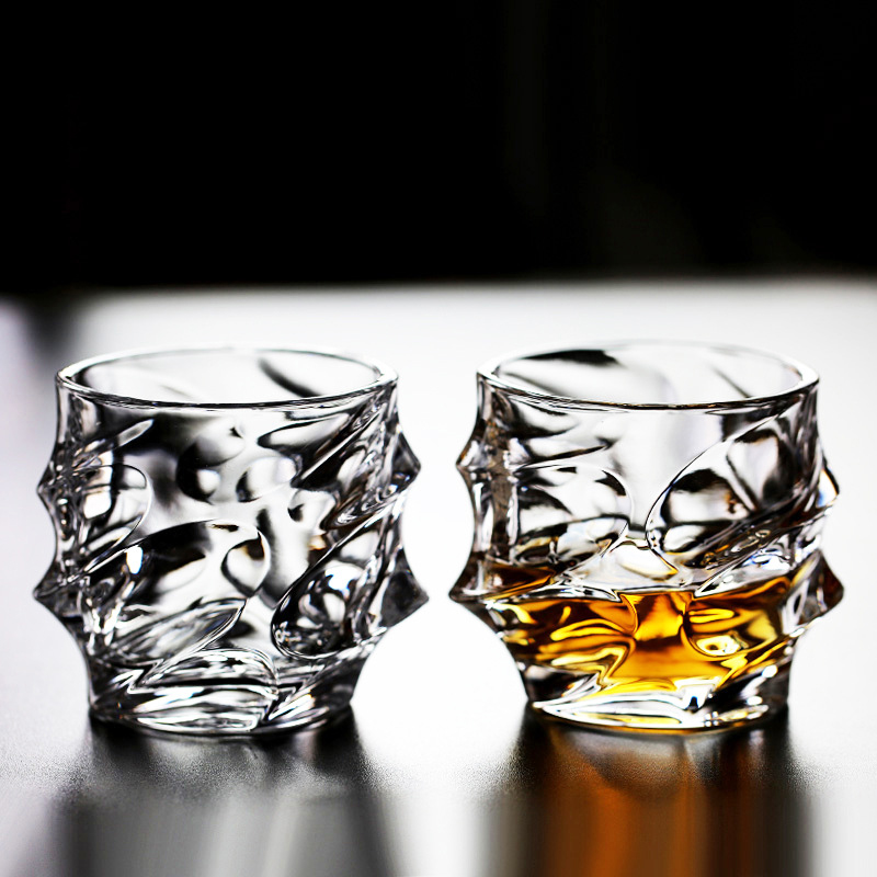 Wine Beer Whiskey - ถ้วยค็อกเทลบรั่นดีใส2ชิ้นชุดแก้ววิสกี้ที่ใช้ในครัวเรือนแก้วไวน์สไตล์นอร์ดิกคลาสสิกต่างชาติถ้วยเบียร์ทรงคลื่นแบบคลาสสิกขนาด320มล.